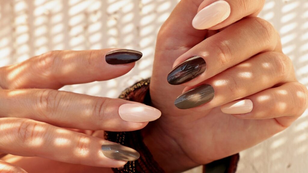 Nail Color Trends & Modern Design Psychology