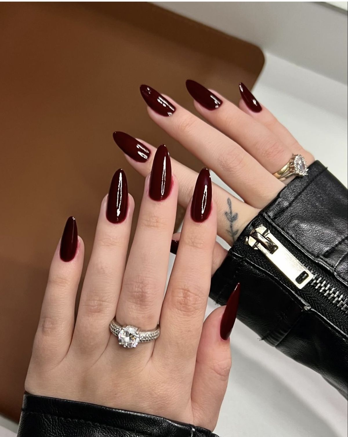 Nail Colors to Avoid if You Want a Youthful Look Nail Colors to Avoid if You Want a Youthful Look