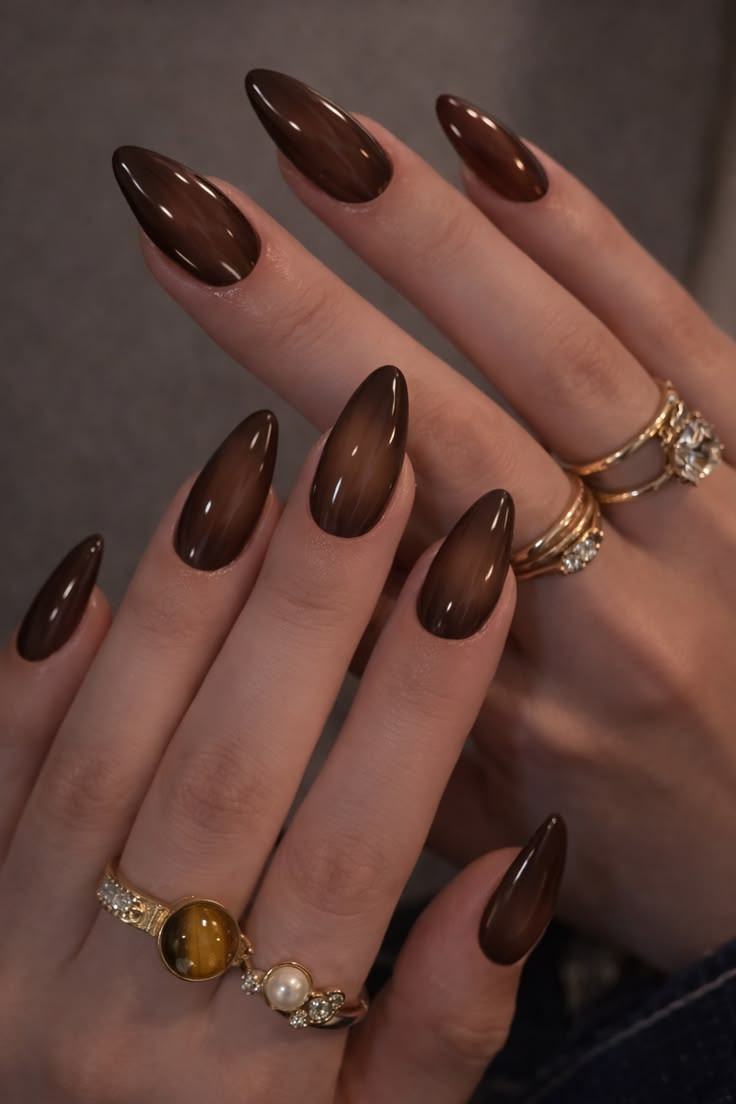 Quiet Luxury Nails